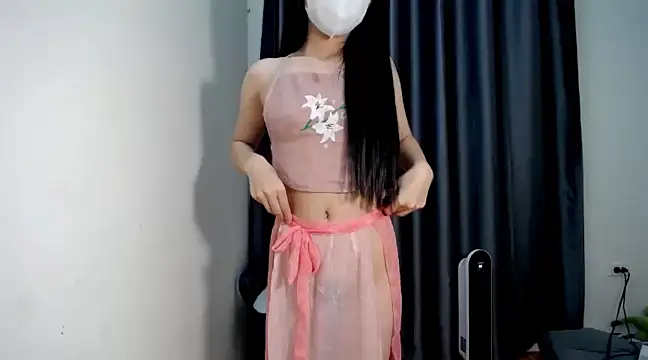 Lisa_Andrea naked stripping on cam for live sex video chat