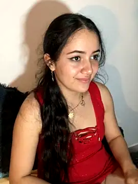 Meganwhite2 naked stripping on cam for live sex video chat