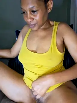 playgirlmc naked stripping on cam for live sex video chat