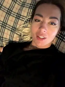 Liim_ naked stripping on cam for live sex video chat