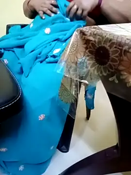 Mumtaz24 naked stripping on cam for live sex video chat