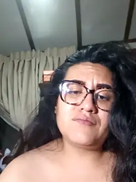 nerdyandsassy naked stripping on cam for live sex video chat