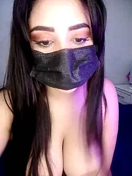 sofiya_fo naked stripping on cam for live sex video chat