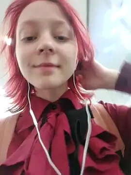 LookF0Xy naked stripping on cam for live sex video chat