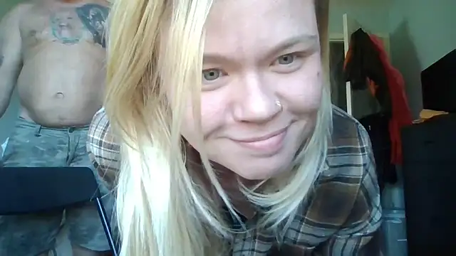 Lost_in_a_daze_6 naked stripping on cam for live sex video chat