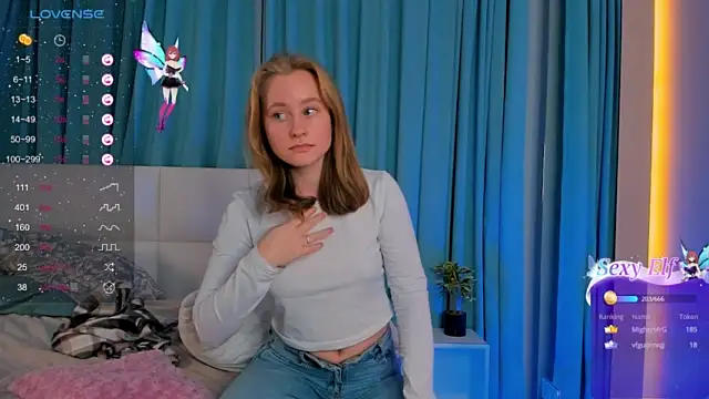 MaryFordf naked stripping on cam for live sex video chat