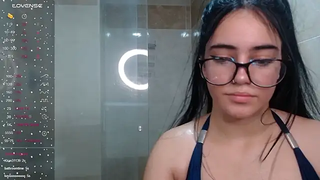 Sofy_whitee naked stripping on cam for live sex video chat