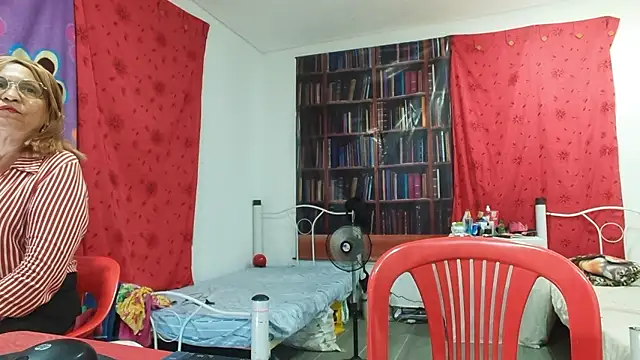 dannamomcerrat naked stripping on cam for live sex video chat