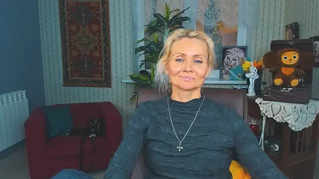LilithLevite naked stripping on cam for live sex video chat