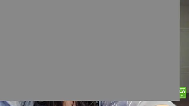 PoliMorriss naked stripping on cam for live sex video chat