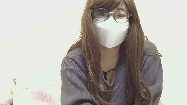 sarunandesu0424 naked stripping on cam for live sex video chat