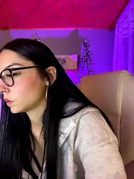 sofiaa_ph naked stripping on cam for live sex video chat