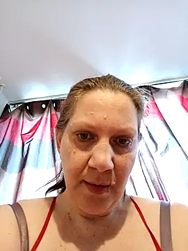 zoerda naked stripping on cam for live sex video chat