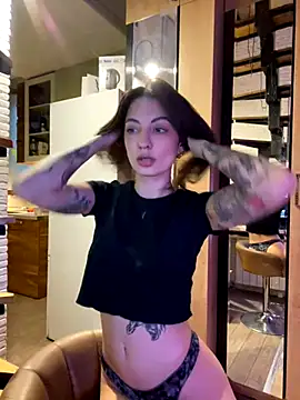 BabeRainbow naked stripping on cam for live sex video chat