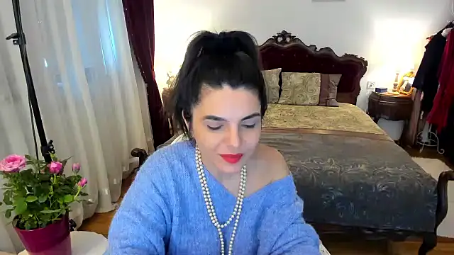 BlushingMery naked stripping on cam for live sex video chat