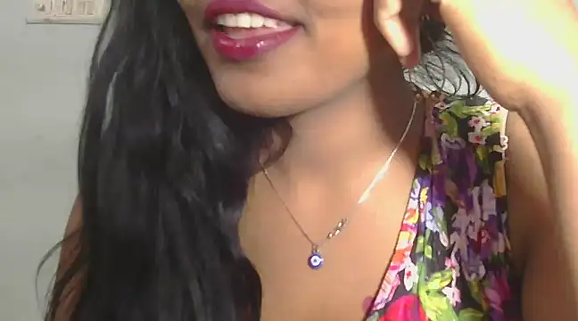 BrowGirl_01 naked stripping on cam for live sex video chat