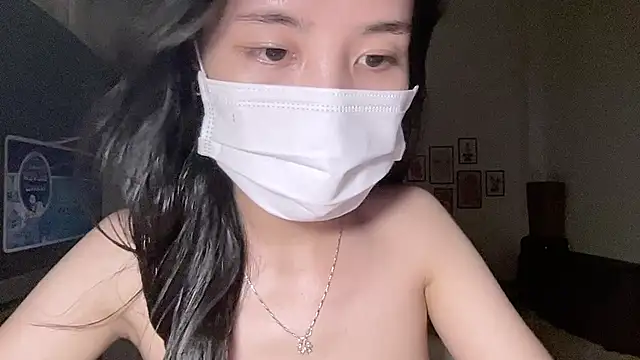 _iam_Dora_ naked stripping on cam for live sex video chat