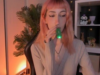 Kitsune nude on adult cam in her Live Porn Chat