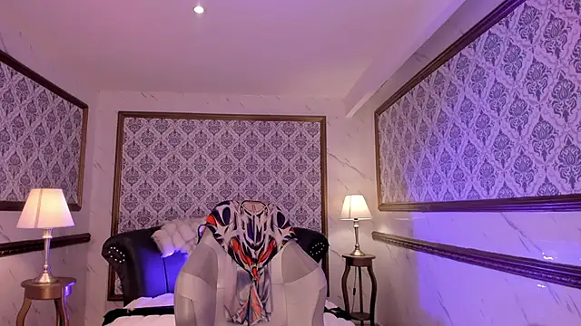 SadisticDoll naked stripping on cam for live sex video chat