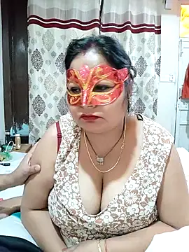 BBW_HOT_COUPLE naked stripping on cam for live sex video chat
