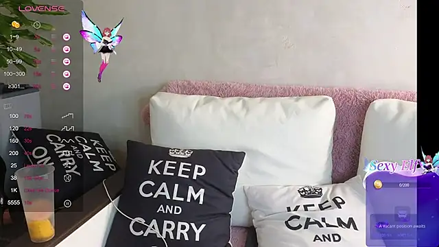 KimDavisBaby naked stripping on cam for live sex video chat