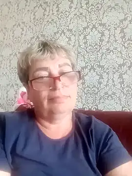 Lee_Nell naked stripping on cam for live sex video chat
