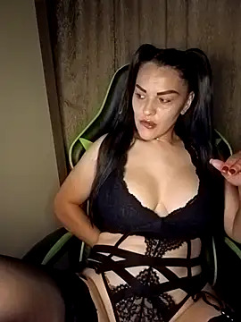 MeaHarpe naked stripping on cam for live sex video chat