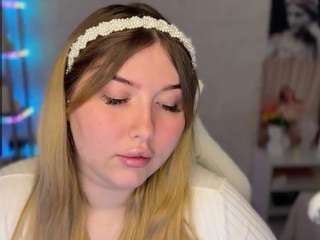 PrincessDi nude on adult cam in her Live Porn Chat