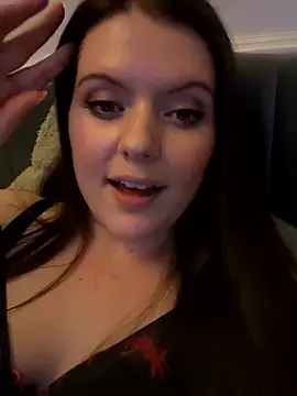 Ragdoll131 naked stripping on cam for live sex video chat