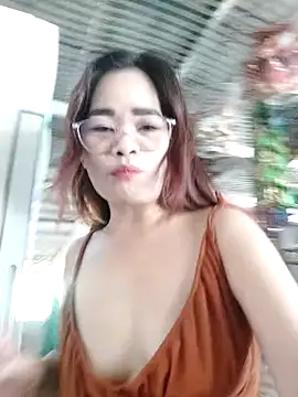 WinterMelon88 naked stripping on cam for live sex video chat