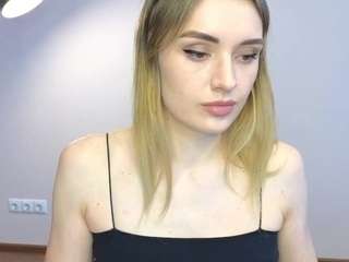 Caaarolline nude on adult cam in her Live Porn Chat