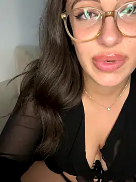 Mina_Khalifa naked stripping on cam for live sex video chat