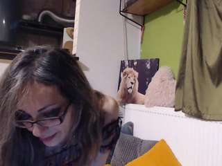 Miss-Swallows nude on adult cam in her Live Porn Chat