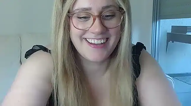 miramore naked stripping on cam for live sex video chat