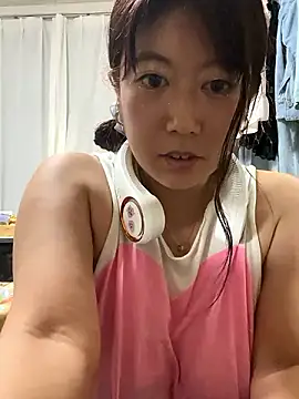 Nolstein naked stripping on cam for live sex video chat