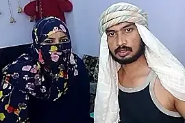MUNNI_22 naked stripping on cam for live sex video chat
