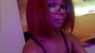 Goddess Funn Size nude on adult cam in her Live Porn Chat