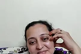 Sajida450 naked stripping on cam for live sex video chat