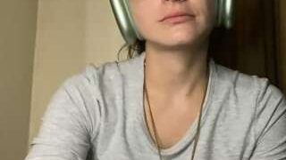Yvonne420 nude on adult cam in her Live Porn Chat