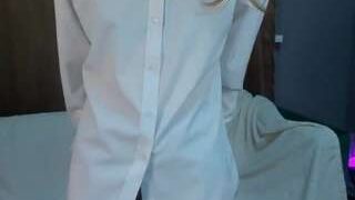 Ameli-Loran nude on adult cam in her Live Porn Chat