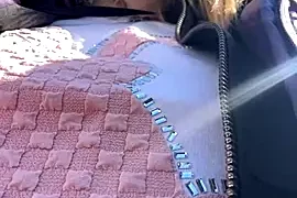 DaisyVibesss naked stripping on cam for live sex video chat