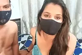Arzoo_Utkarsh naked stripping on cam for live sex video chat