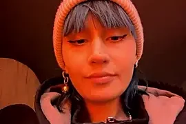 bigbabykiki naked stripping on cam for live sex video chat
