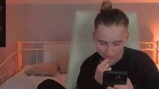 DollyQueen nude on adult cam in her Live Porn Chat