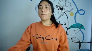 Sisi-Rose naked stripping on cam for live sex video chat