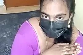Hot_Divyaaa naked stripping on cam for live sex video chat