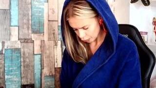 ZenaidaSasha nude on adult cam in her Live Porn Chat