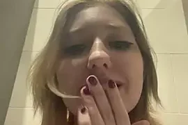 GinevraManson naked stripping on cam for live sex video chat