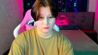 Tonya-Allison nude on adult cam in her Live Porn Chat