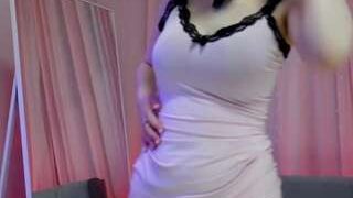 KiraFluff nude on adult cam in her Live Porn Chat